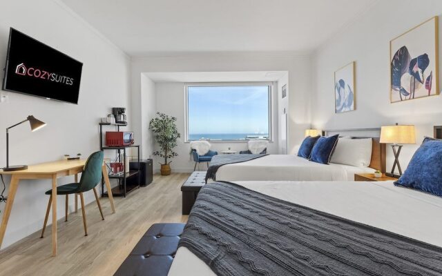 Beachfront Double Queen Hotel CozySuite