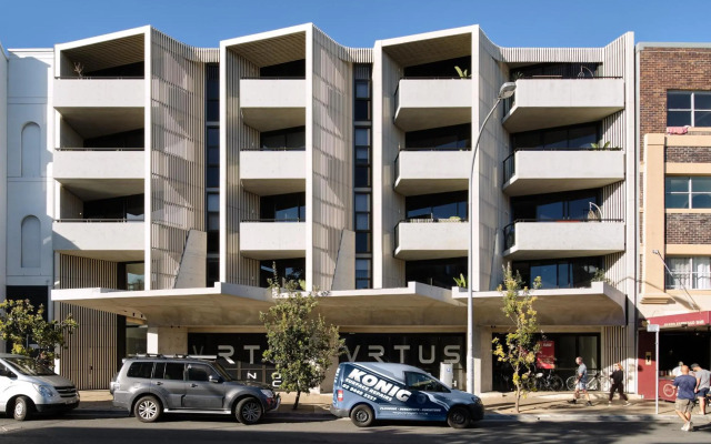 Premium Bondi Beach 2 Bedroom with Beach view and parking
