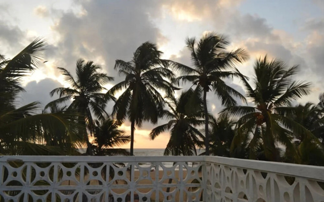 Vista Star Beach Hotel