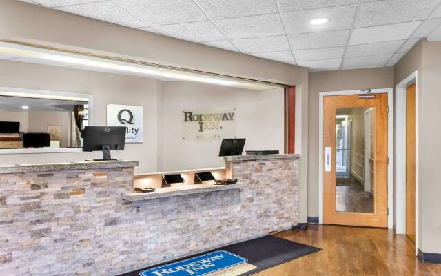 Rodeway Inn Gorham Riverside