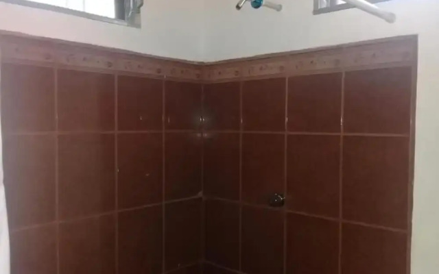 Inn Hospedaje BullShark