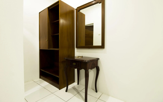 RedDoorz Plus near RS Hasan Sadikin