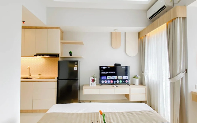 Enjoy Living Studio Apartment At Lrt City Jatibening – Guest Rooms – Bekasi