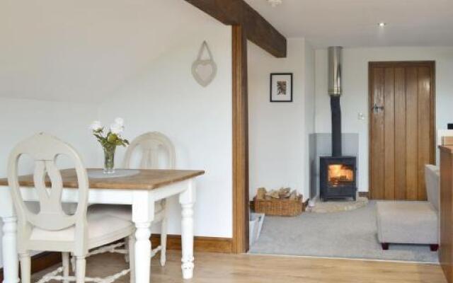 Field Farm Apartment