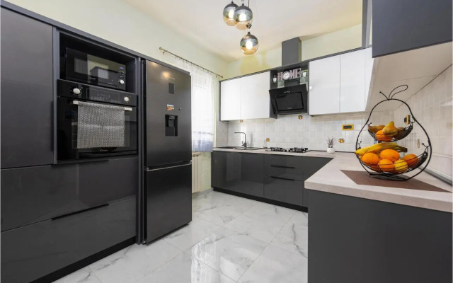 Two-Bedroom Apartment in Bibinje