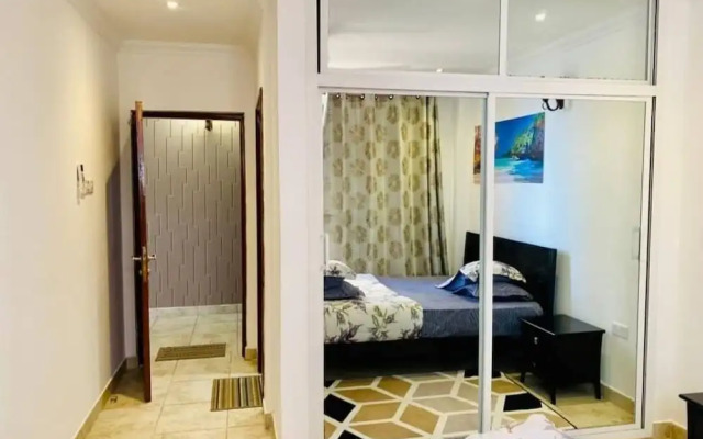 Queen Rentals - Studio Apartments Masaki