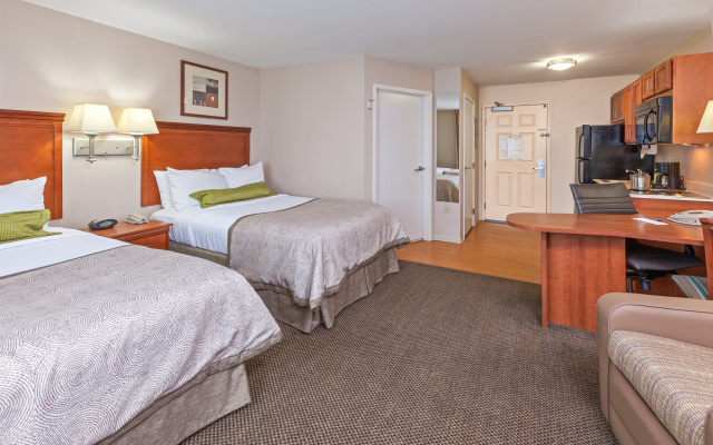 Candlewood Suites Owasso by IHG