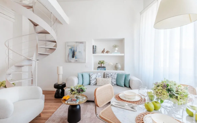 Letizia Penthouse in Lucca