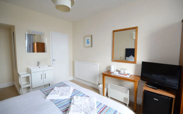 Pink Beach Guest House