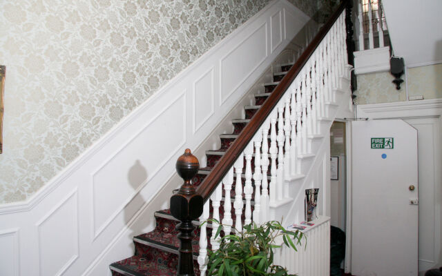 Dawson House Hotel