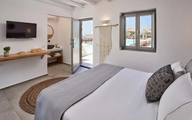 6 Bedroom Villa Azzuro in Mykonos - BLG 69222