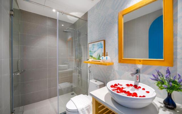 Santori Hotel and Spa