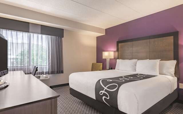 La Quinta Inn & Suites by Wyndham Salem NH