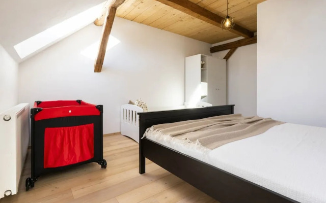 Villa in Rudnik With Private hot tub