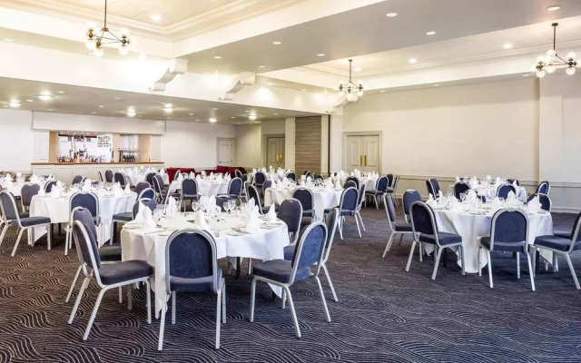 Mercure Dartford Brands Hatch Hotel  Spa