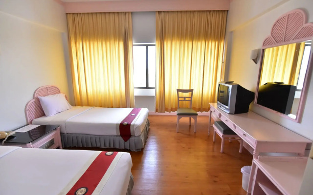 Thumrin Hotel