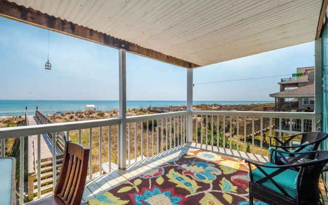 The Sandcastle @ Tiki