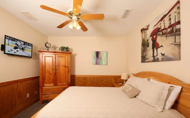 Ivy Falls 9 - Five Bedroom Chalet