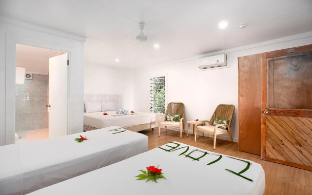Beachcomber Island Resort