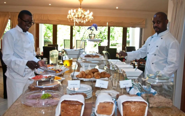 Fernwood Manor Boutique Guest House
