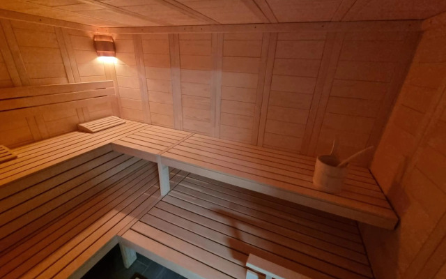 Alpine Retreat & Sauna