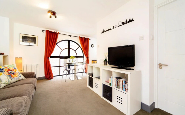 JOIVY Splendid 1 Bedroom Flat near St. Paul's Cathedral