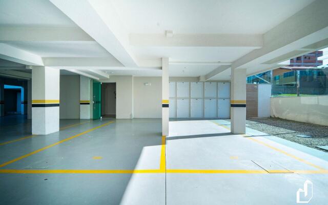 03 suítes com piscina privativa