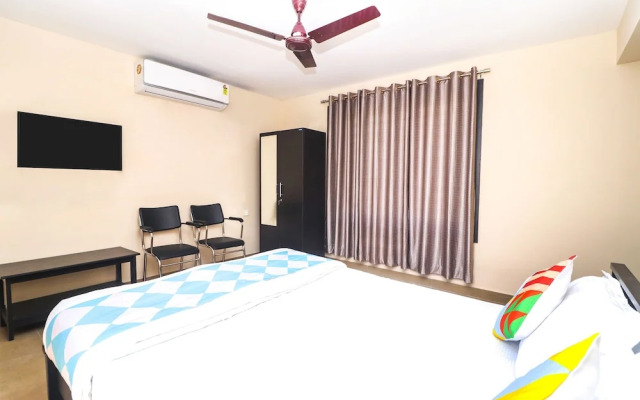 OYO 27826 Home Graceful Stay Near Airport