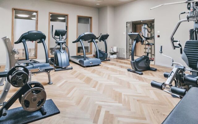 Peaks Place Apartment-Hotel & Spa 23138