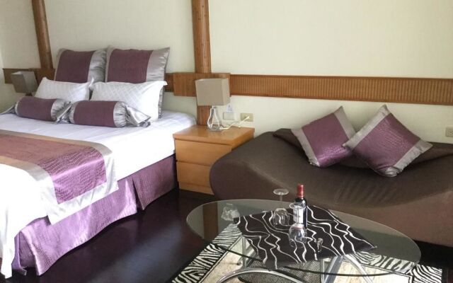 Ming Hu B&B (No elevator)
