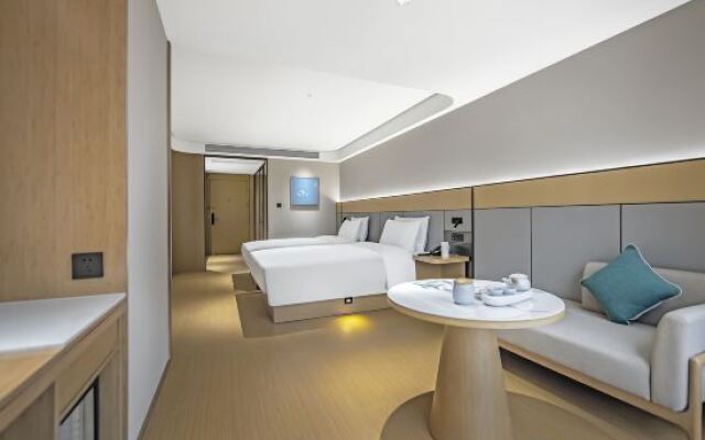 JI Hotel (Chongqing Lianglukou Chongqing Center Branch)