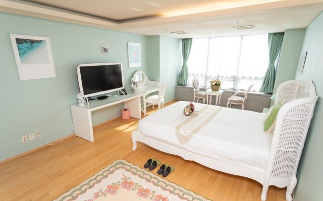 Incheon Airport Capsule Hotel No 1