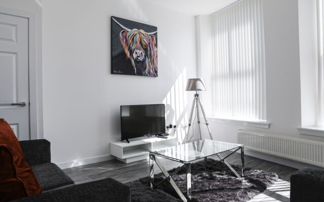 Diamond - King Street Apartment 9b