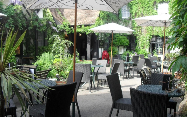 Best Western Red Lion Hotel