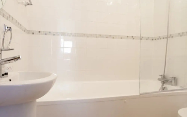 Garden Apartment On The Beach