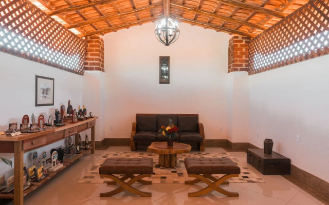 Hotel Fazenda Santuario