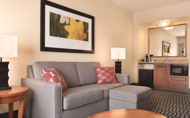 Hilton Garden Inn Akron Canton Airport