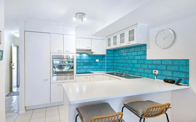 Unit 2 'Coolum Terraces', Coolum Beach