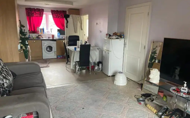 Stunning Apartment In Smethwick, West Midlands