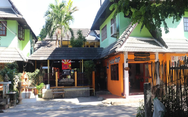 Trekker Camp Chiang Mai - Hostel