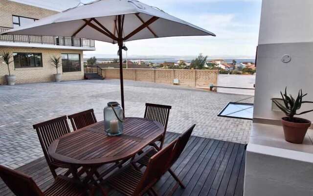 Jeffreys Bay Luxury Apartments