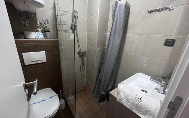 Milmari P74, Quest apartmani, Kopaonik