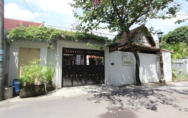 RedDoorz @ Jakal KM 7