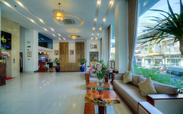 Orussey One Hotel & Apartment