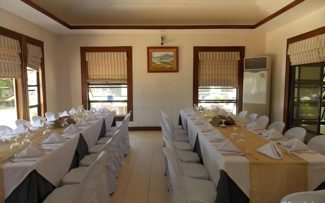 237 Sheridan Boutique Resort