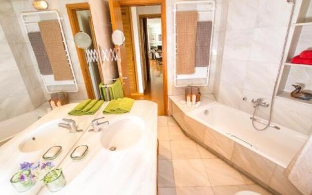 Athens Sea View Apartment