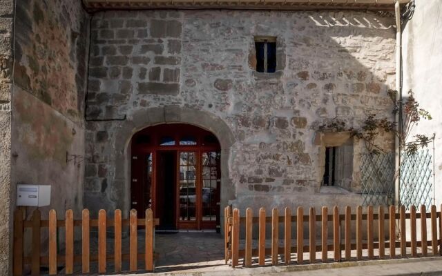 Quiant Holiday Home in Azille With Terrace