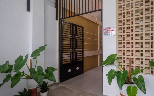 RedDoorz Syariah Near Perempatan Kartasura