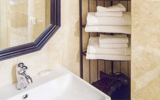 La Piazzetta Rooms