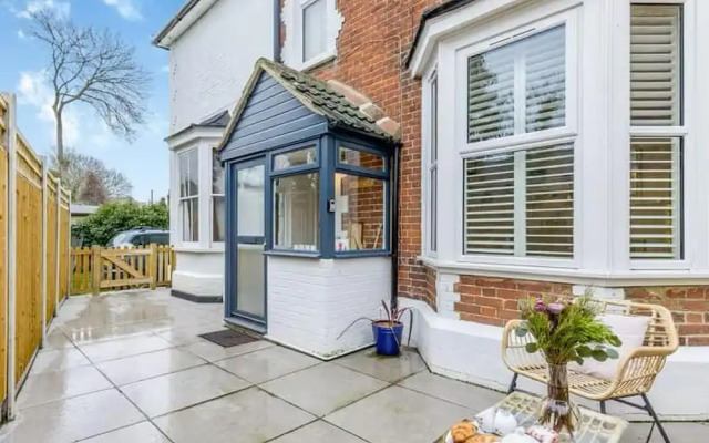 Romantic 1-bed House in Whitstable Real gem !